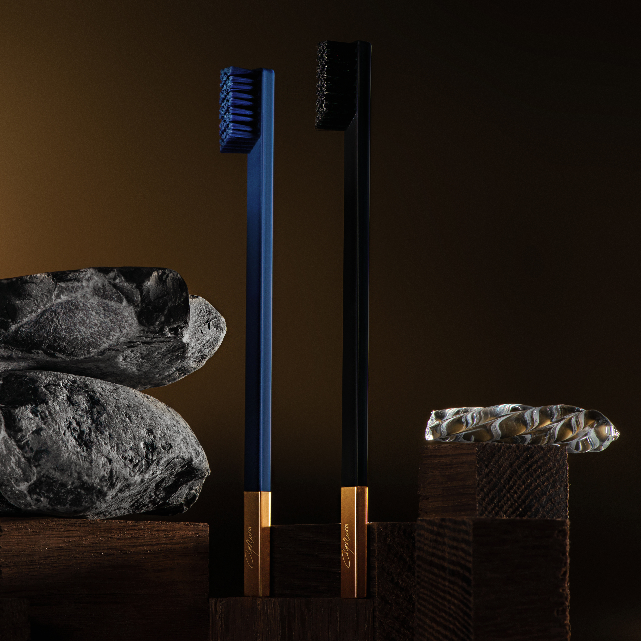 SLIM by Apriori sapphire & black designer toothbrushes